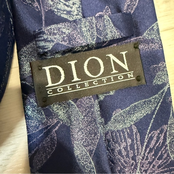 Dion Collection Navy Blue Floral Woven Tie Pure Italian Silk - Made in Canada - Picture 5 of 14